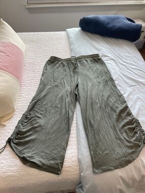 Anthropologie Wide-Leg Olive Green Drawstring Bottom Wide Leg Sweatpants
